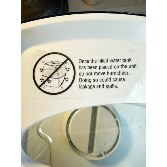 Equate Humidifier - Picture 5 of 11